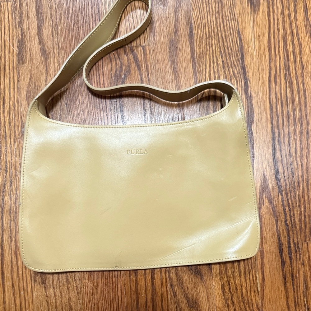 Furla Beige Leather Shoulder Bag